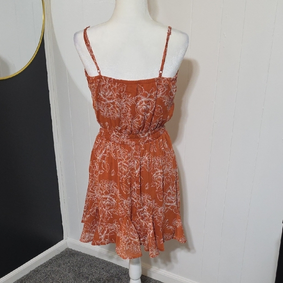 Trixxi Rust Floral Spaghetti-Strap Tie-Waist Mini Dress - Picture 2 of 4
